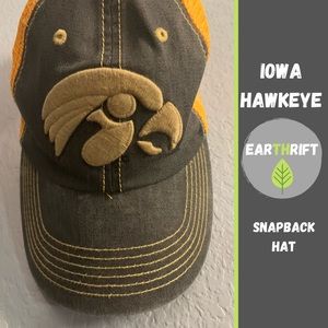 🌽Iowa Hawkeye SnapBack Hat🌽